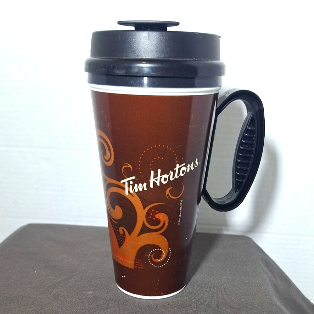 Tim Hortons 16 OZ Travel Mug Tumbler Plastic 2013